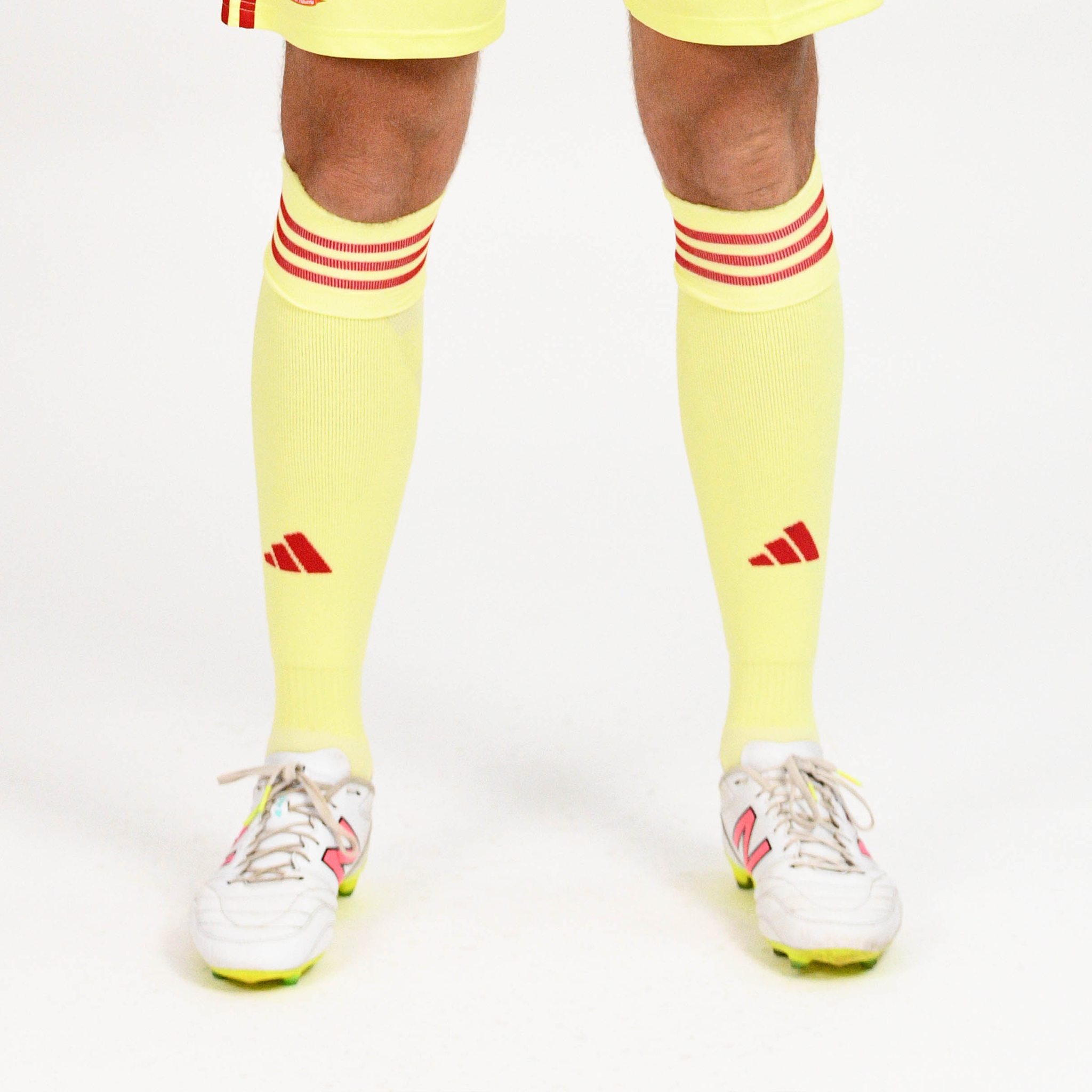 Swindon Town 25/26 Home Goalkeeper Socks - Junior
