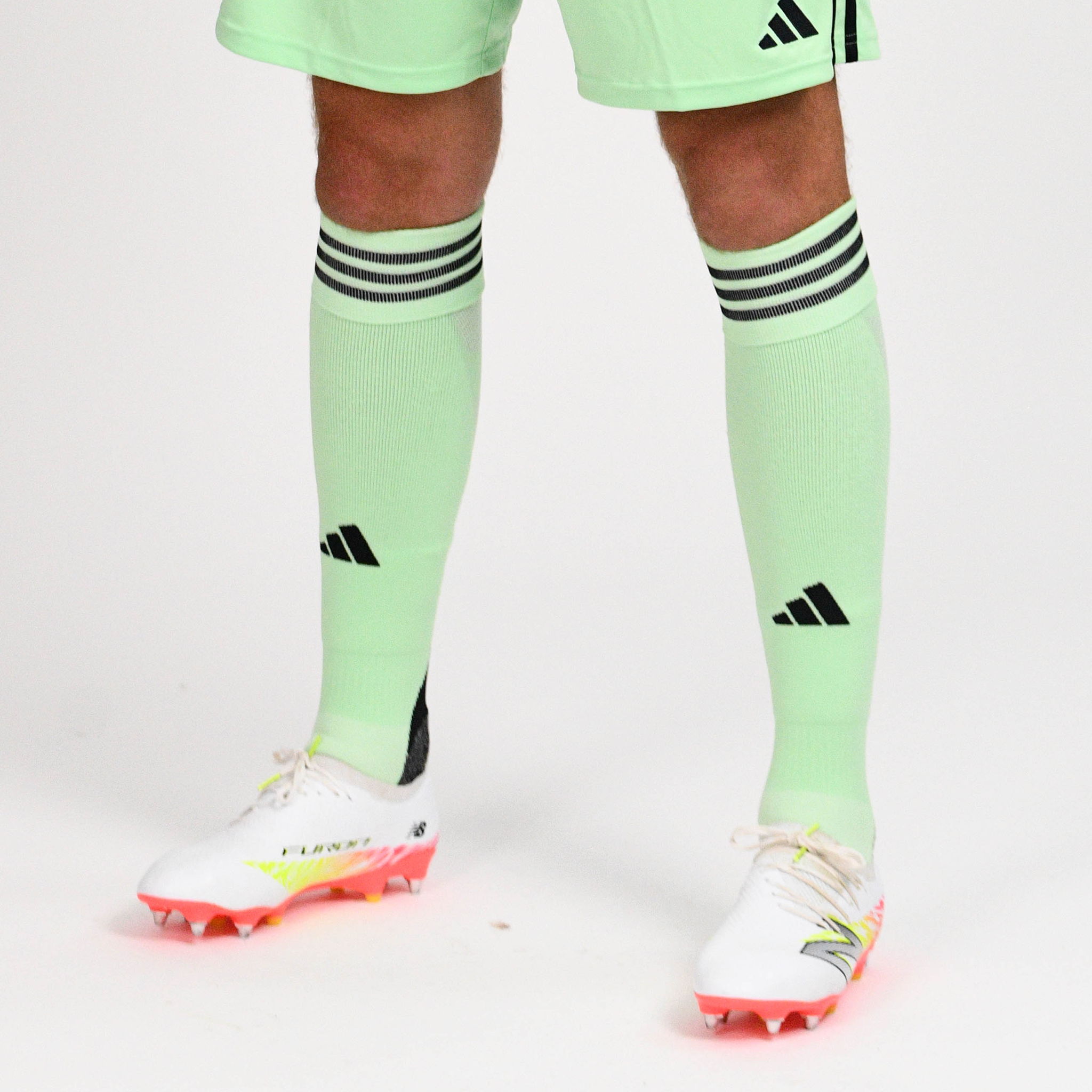 Swindon Town 25/26 Away Goalkeeper Socks - Junior