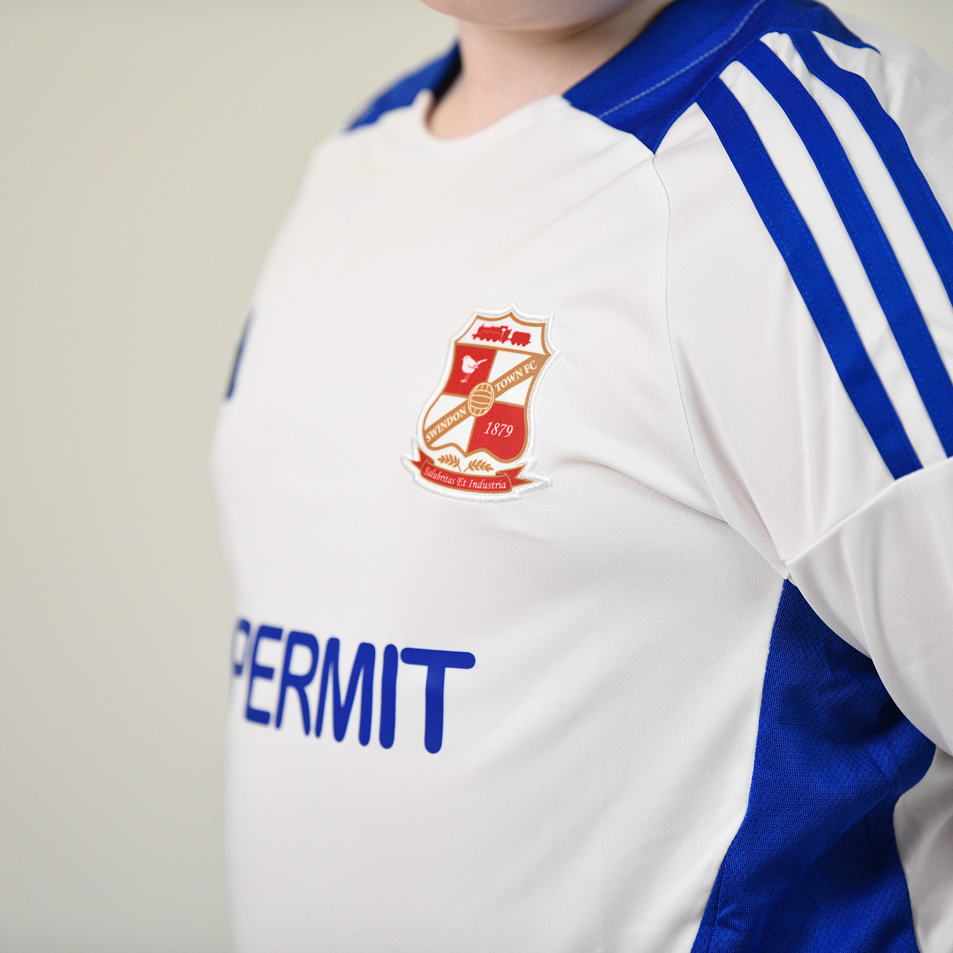 Swindon Town 25/26 Away Shirt - Junior