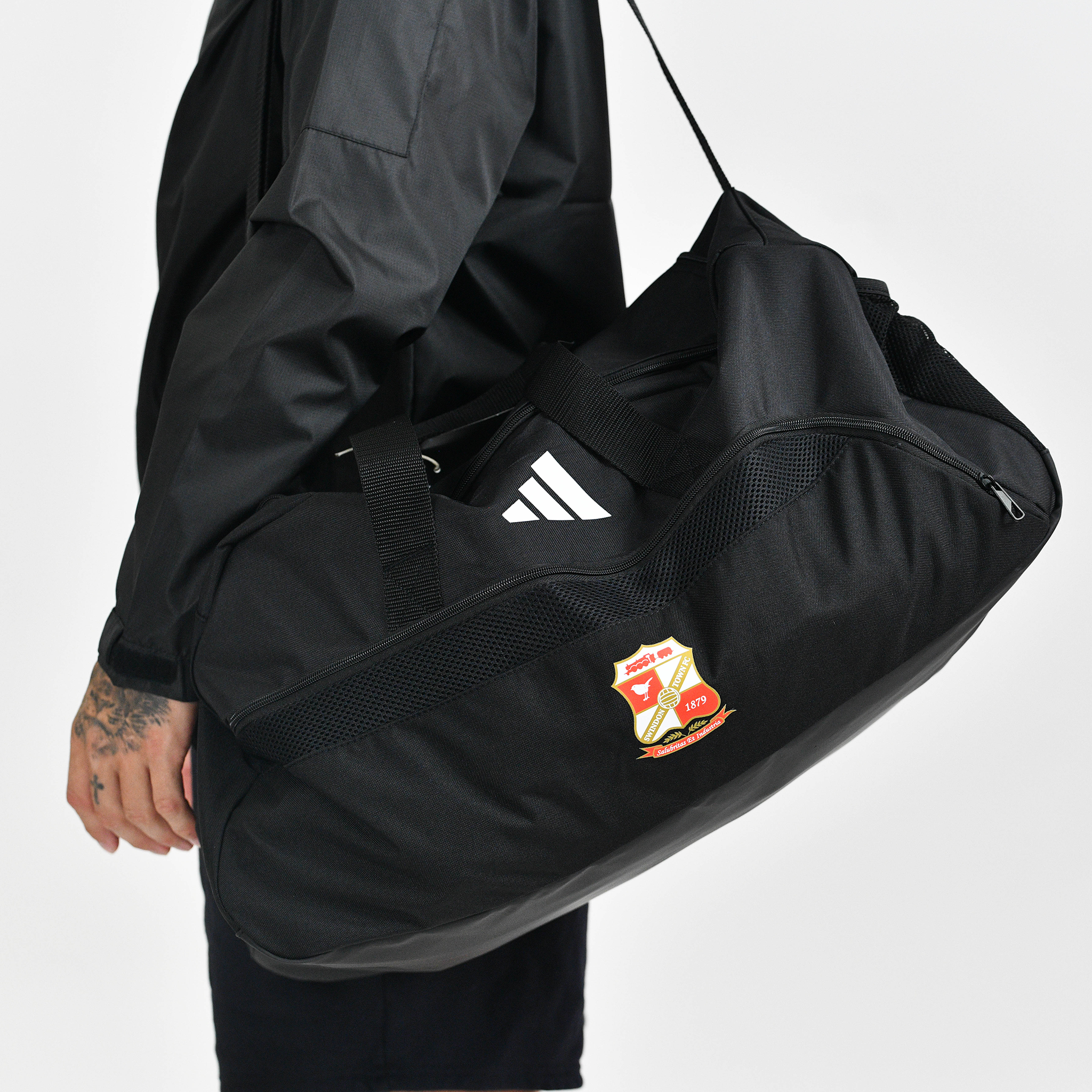 Swindon Town x Adidas Duffle Bag ( Black)