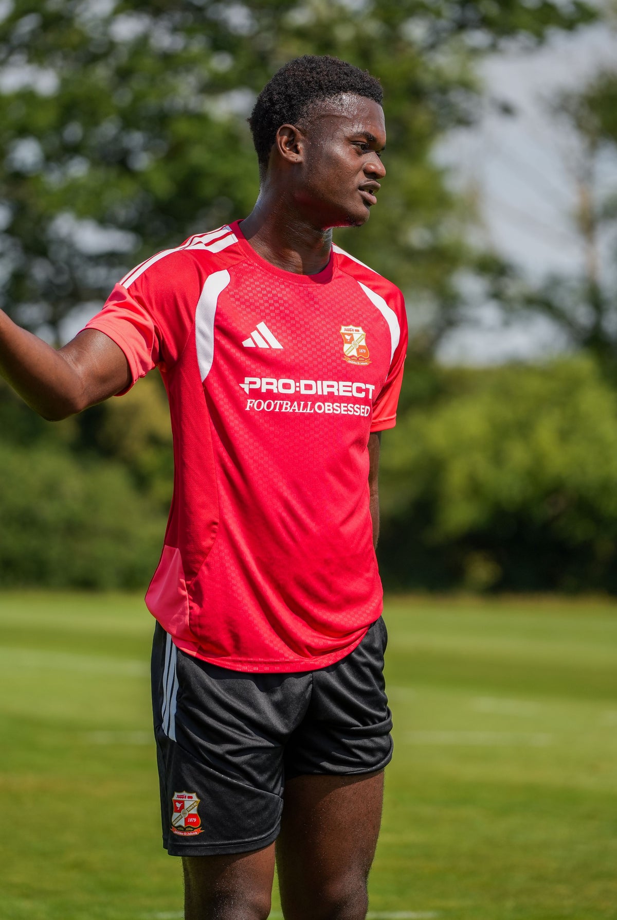 Swindon Town x Adidas Player Training Jersey - Kids (Red)