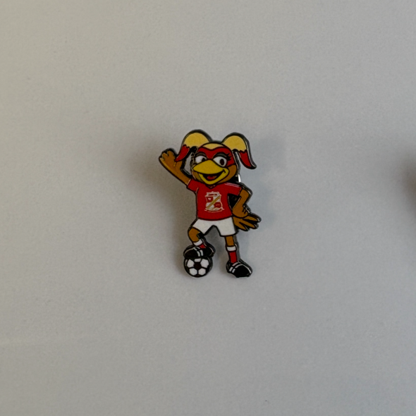 Ruby Robin Pin Badge