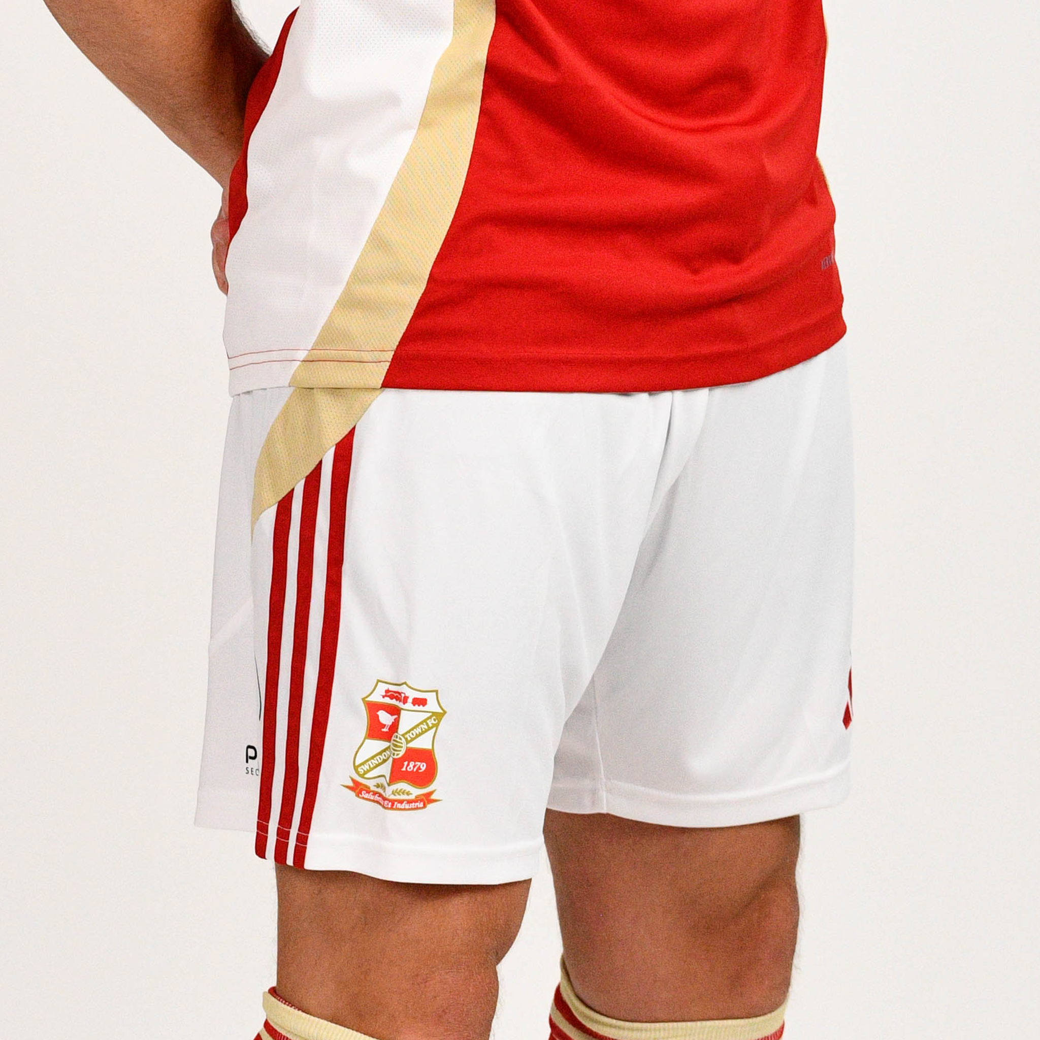 Swindon Town 25/26 Home Shorts - Adults